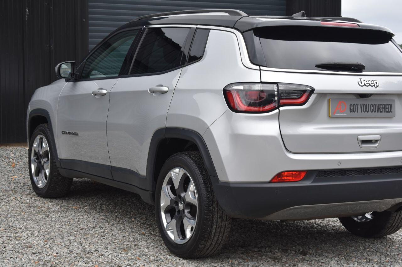 Jeep Compass view 18