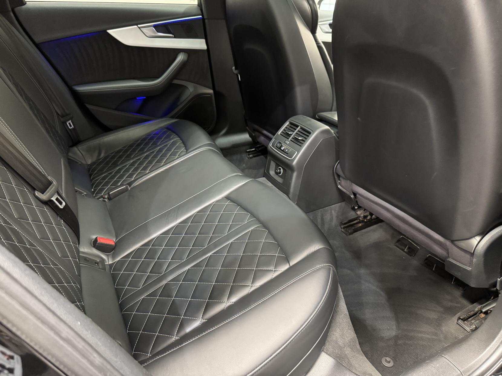 Audi S4 Avant view 51
