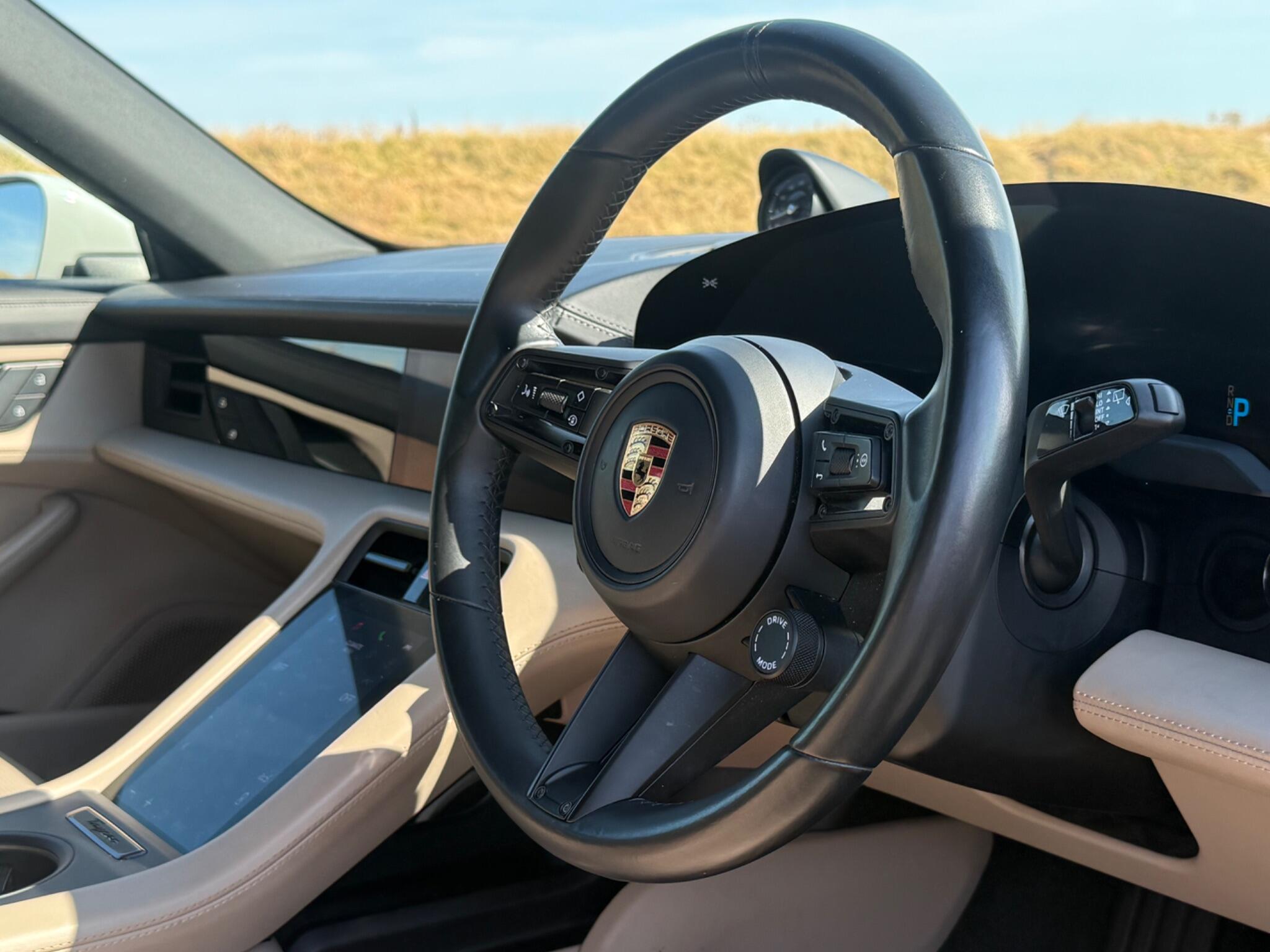 Porsche Taycan view 34
