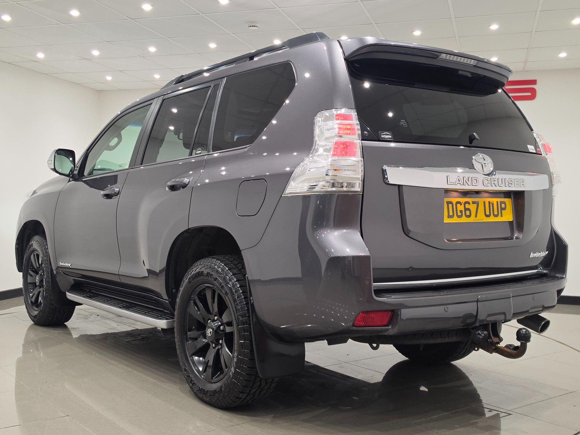 Toyota Land Cruiser view 91