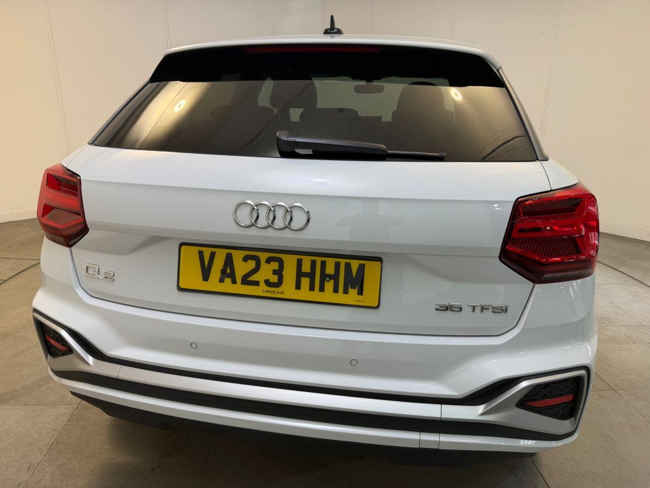 Audi Q2 view 62