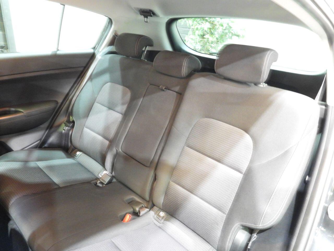 Kia Sportage view 23