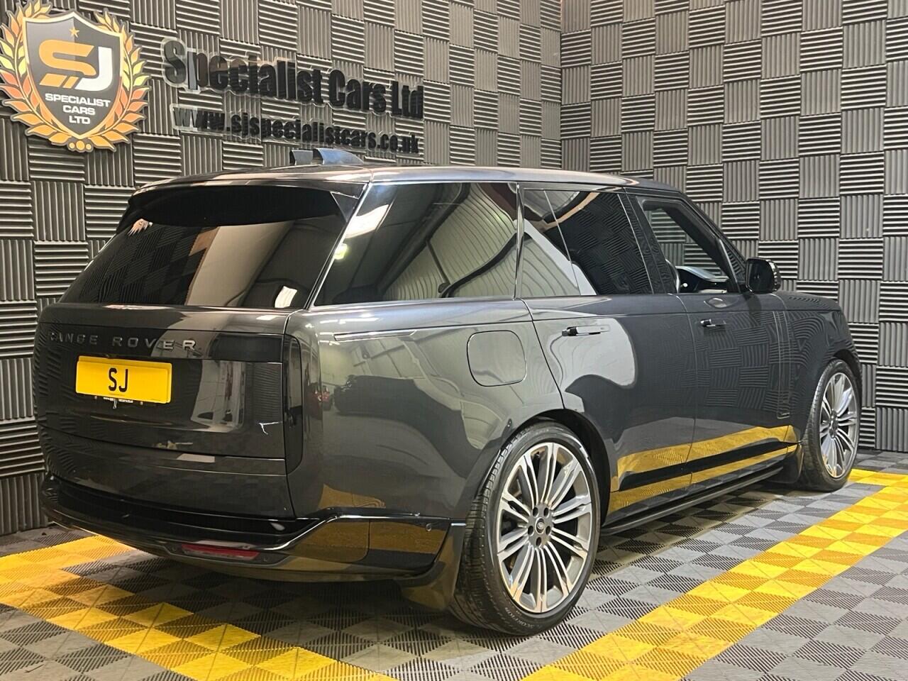 Land Rover Range Rover view 7