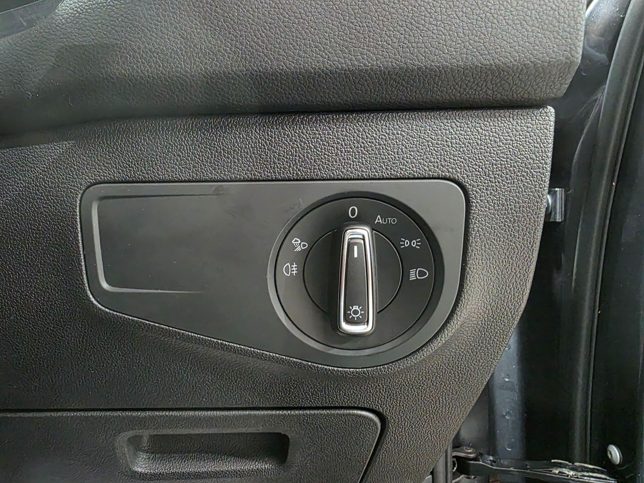 Volkswagen Tiguan Allspace view 22