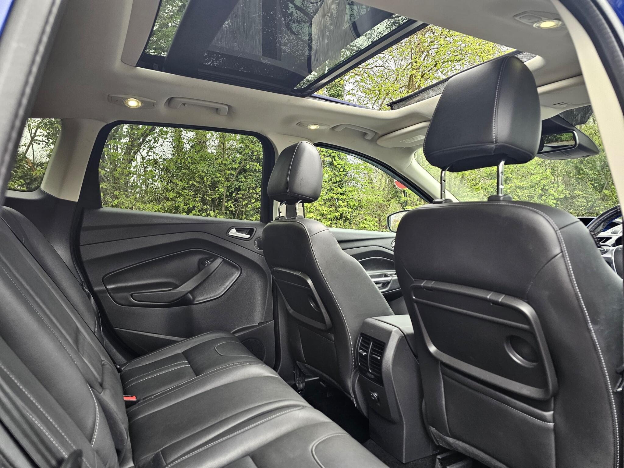 Ford Kuga view 6