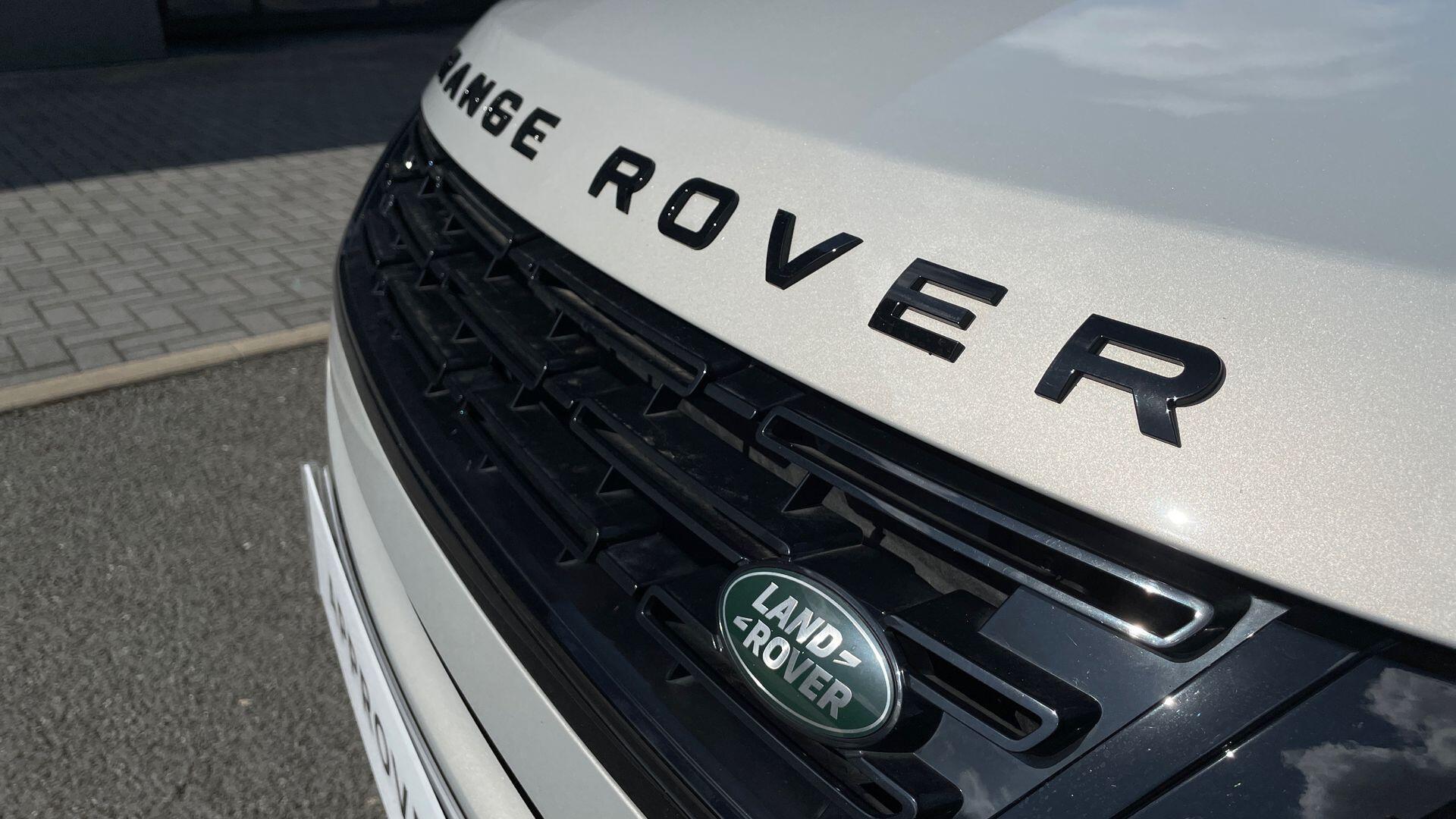 Land Rover Range Rover Evoque view 31