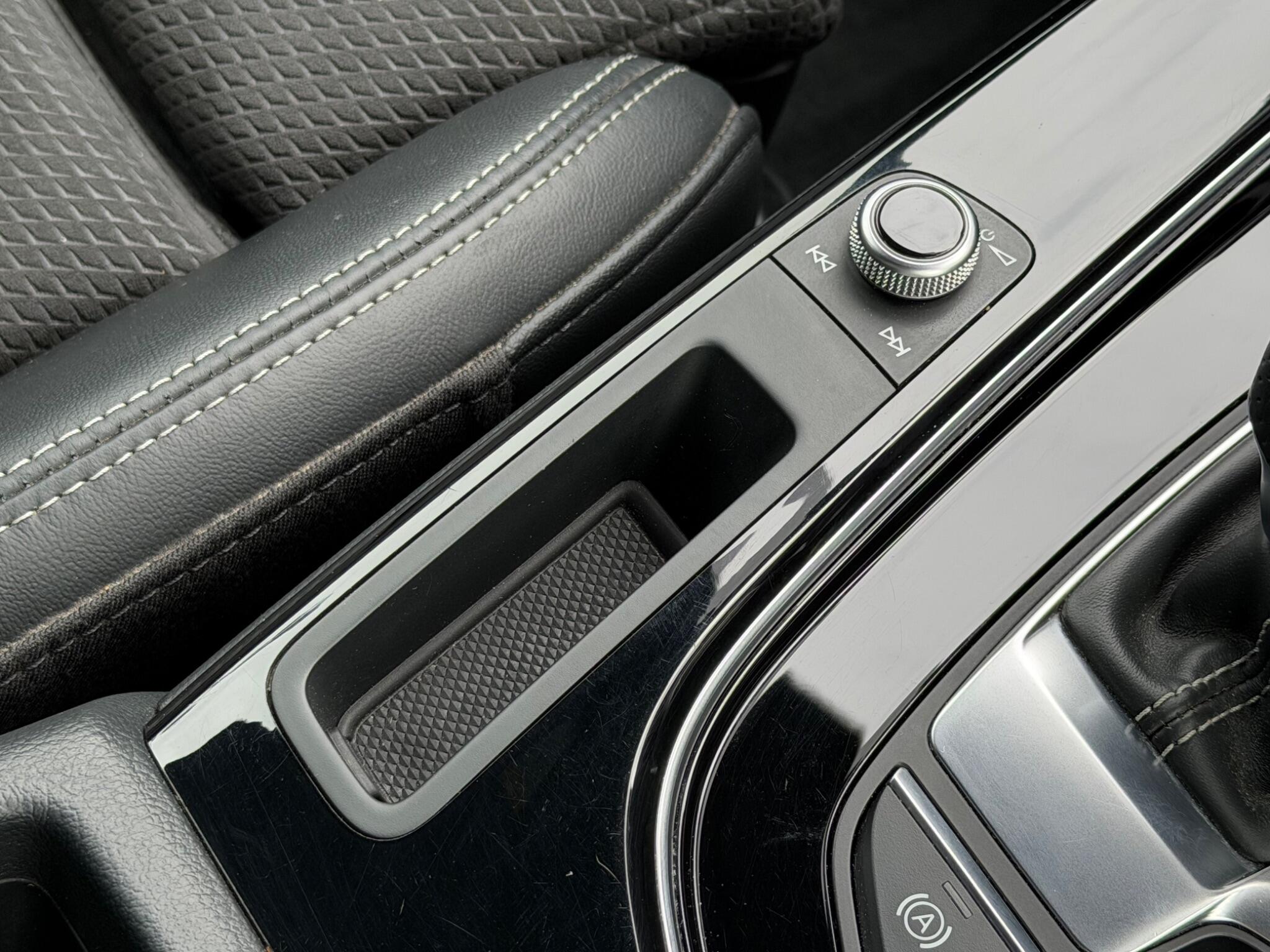 Audi A4 view 44