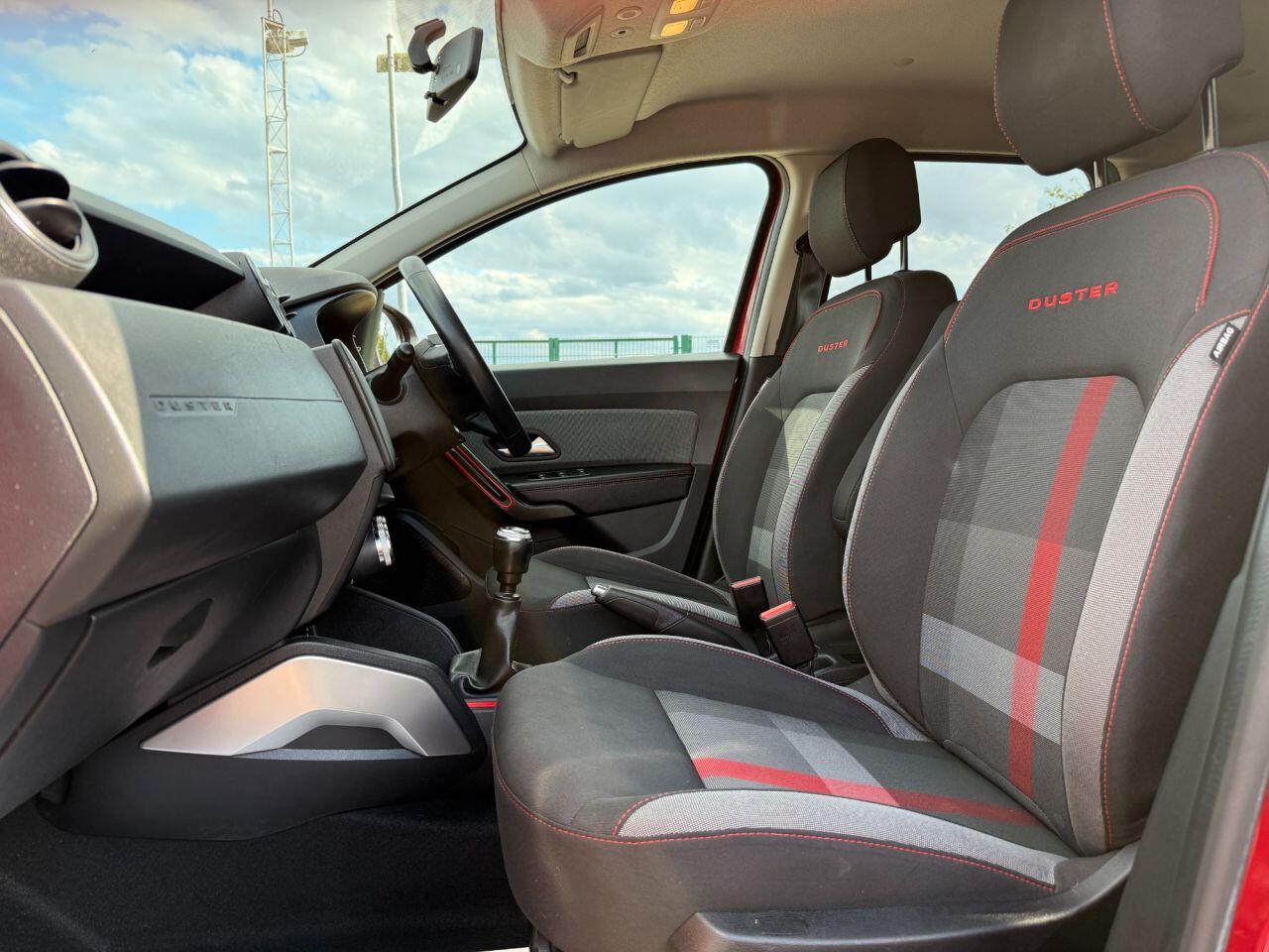 Dacia Duster view 9