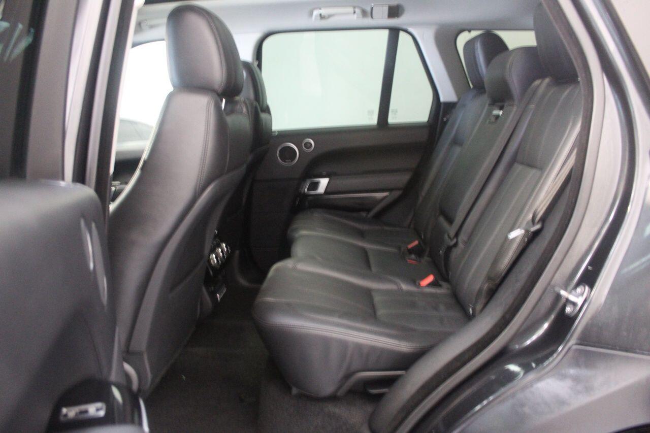 Land Rover Range Rover view 58