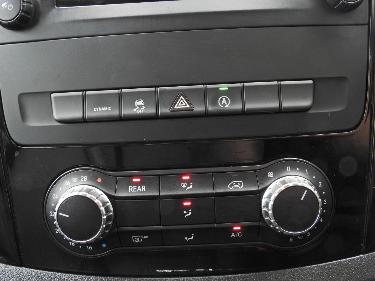 Mercedes-Benz Vito view 45