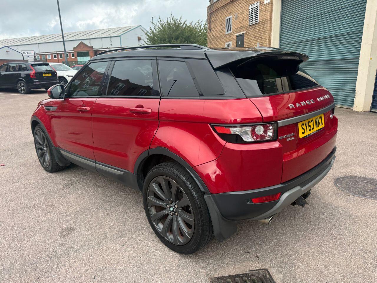 Land Rover Range Rover Evoque view 13