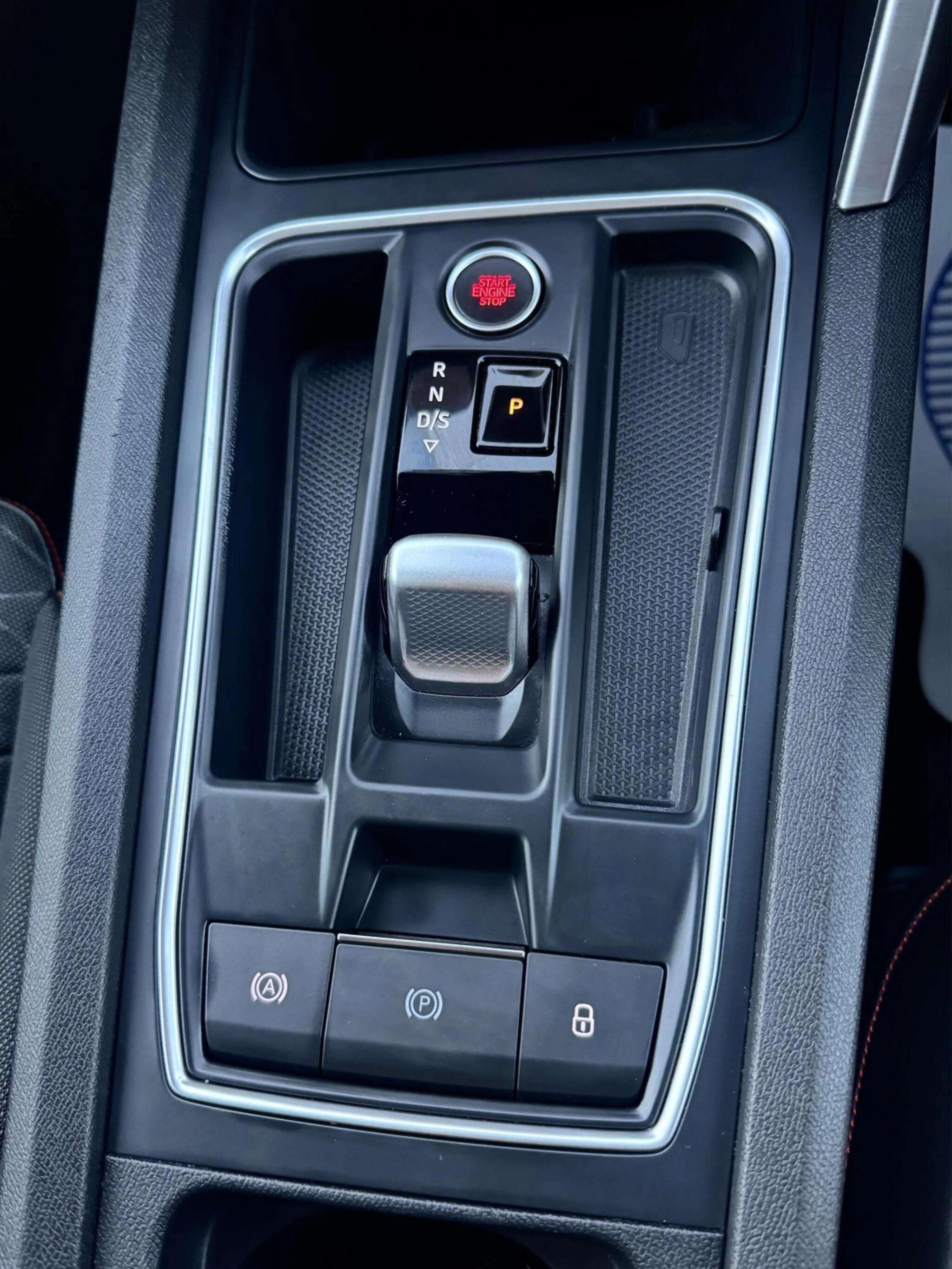 Seat Leon Leon view 45