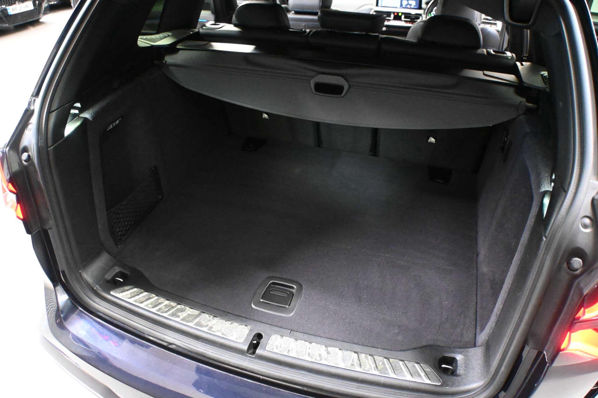 BMW Ix3 view 42