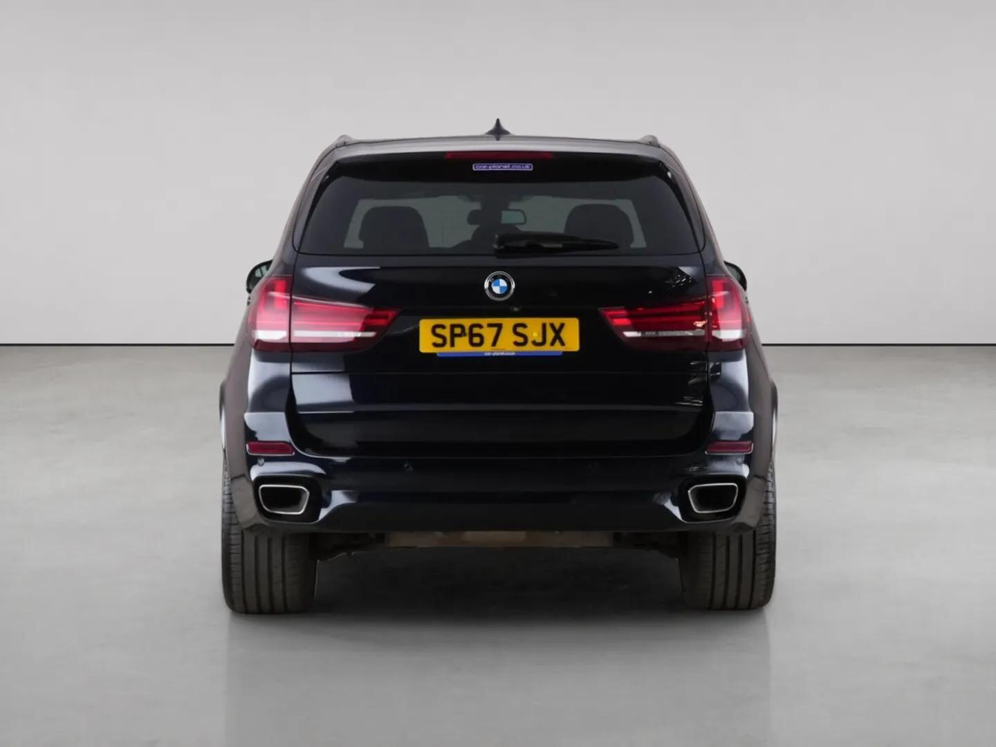 BMW X5 view 7