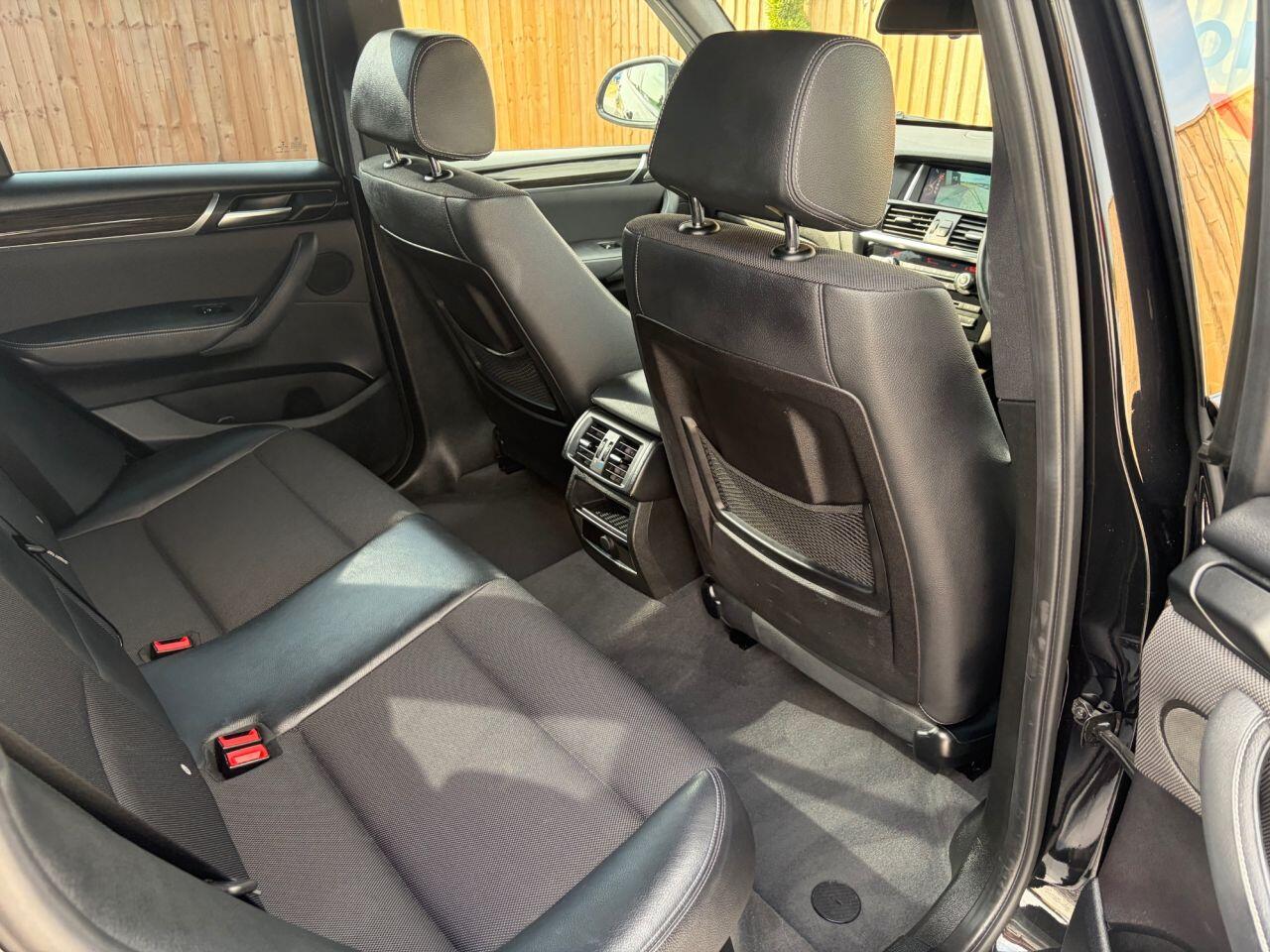 BMW X3 view 26
