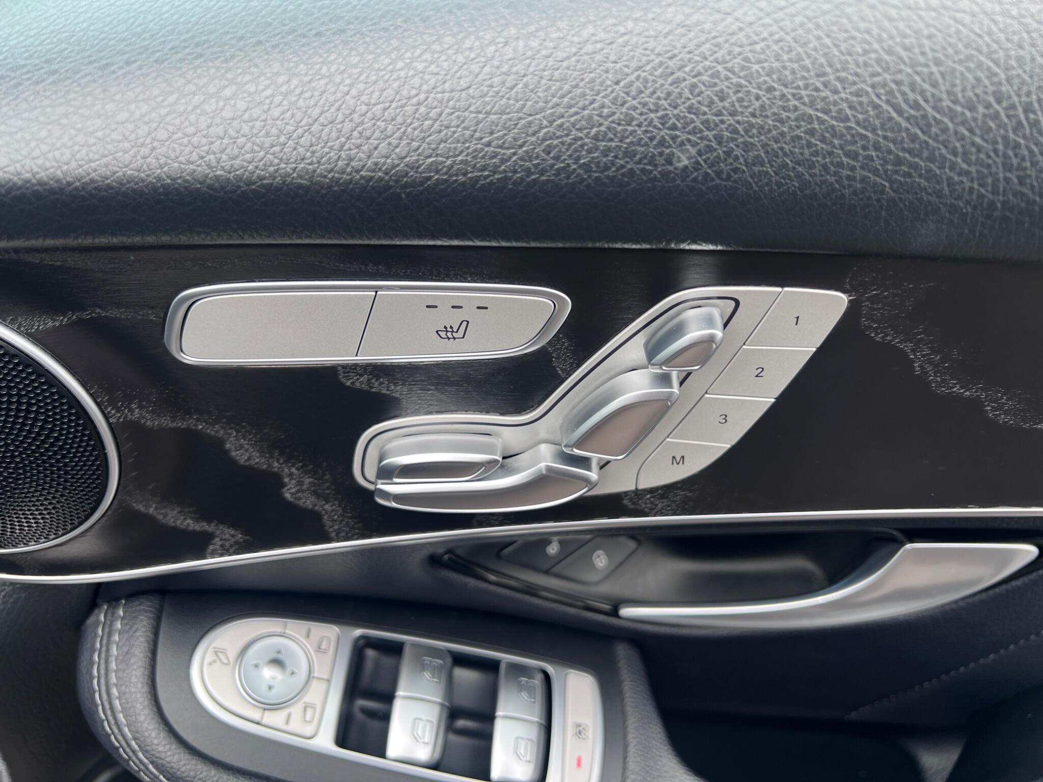 Mercedes-Benz GLC view 17