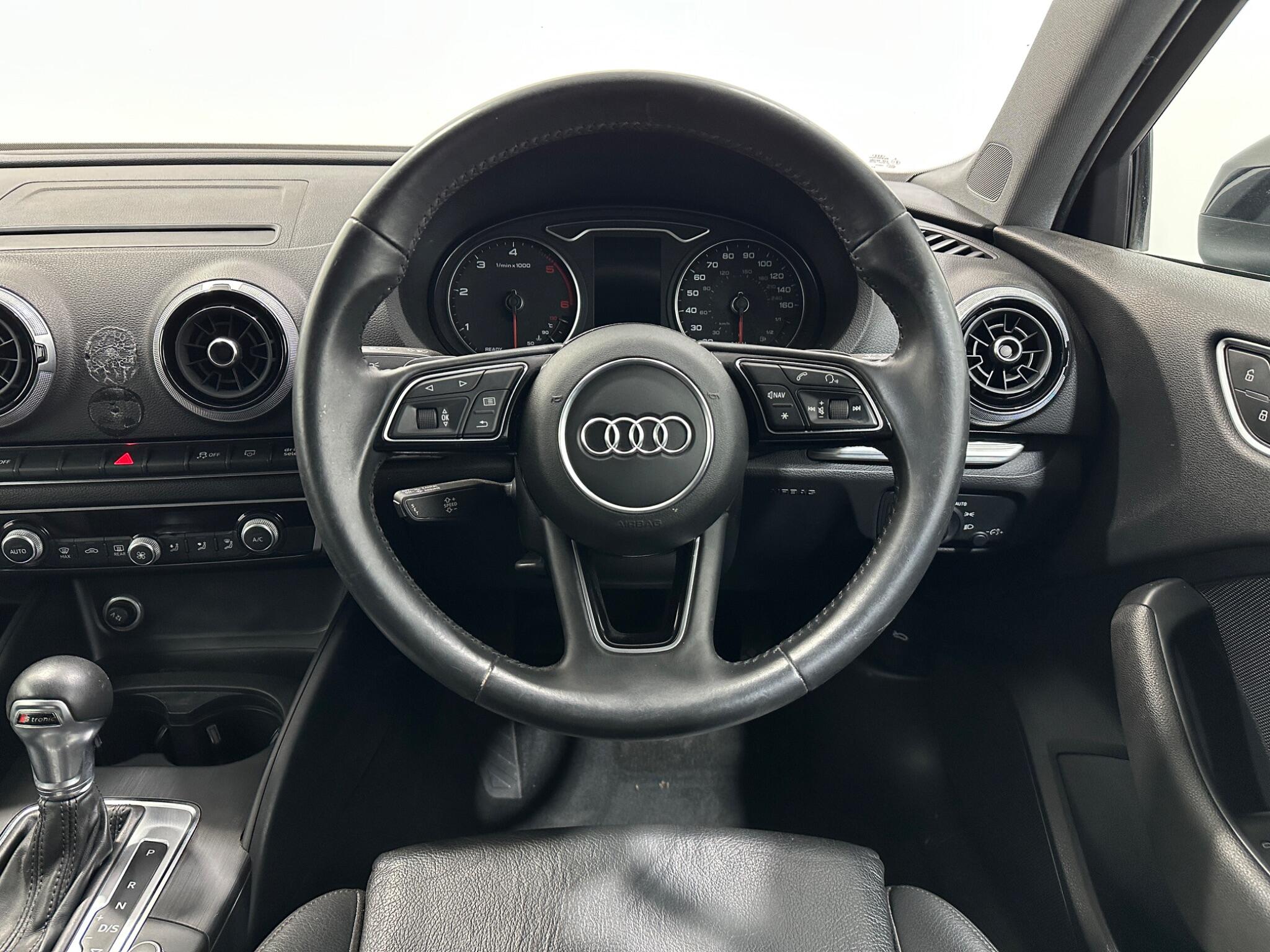 Audi A3 view 13