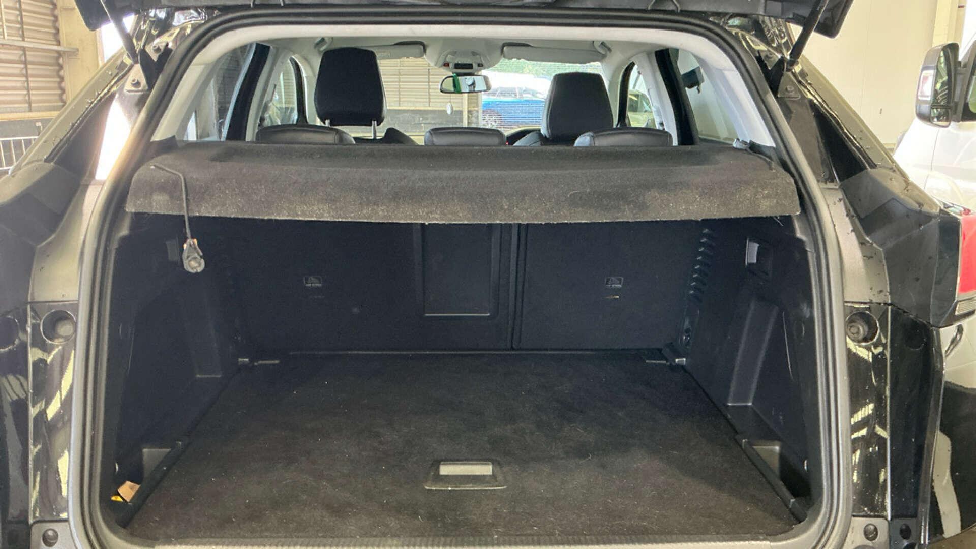 Peugeot 3008 view 10