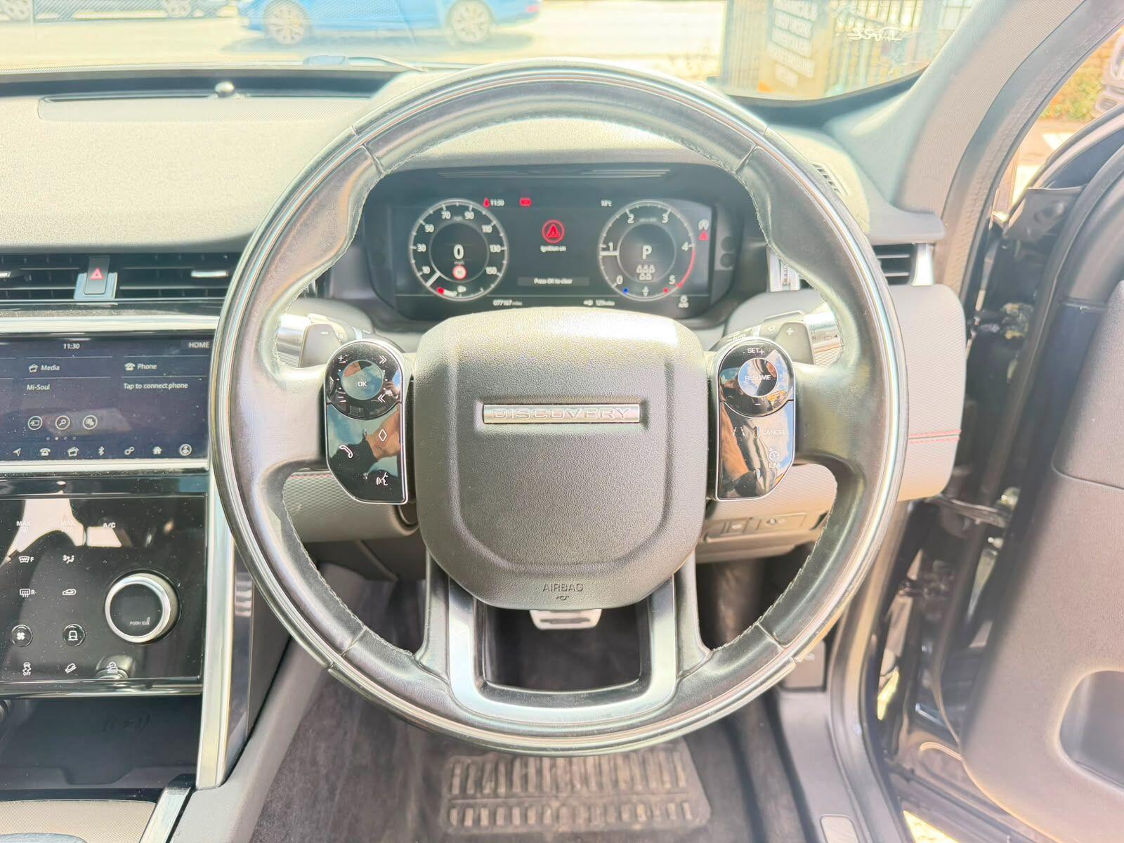 Land Rover Discovery Sport view 26