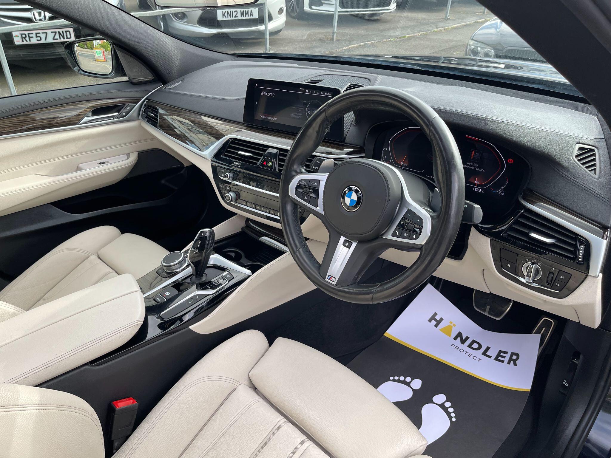 BMW 6 Series view 35
