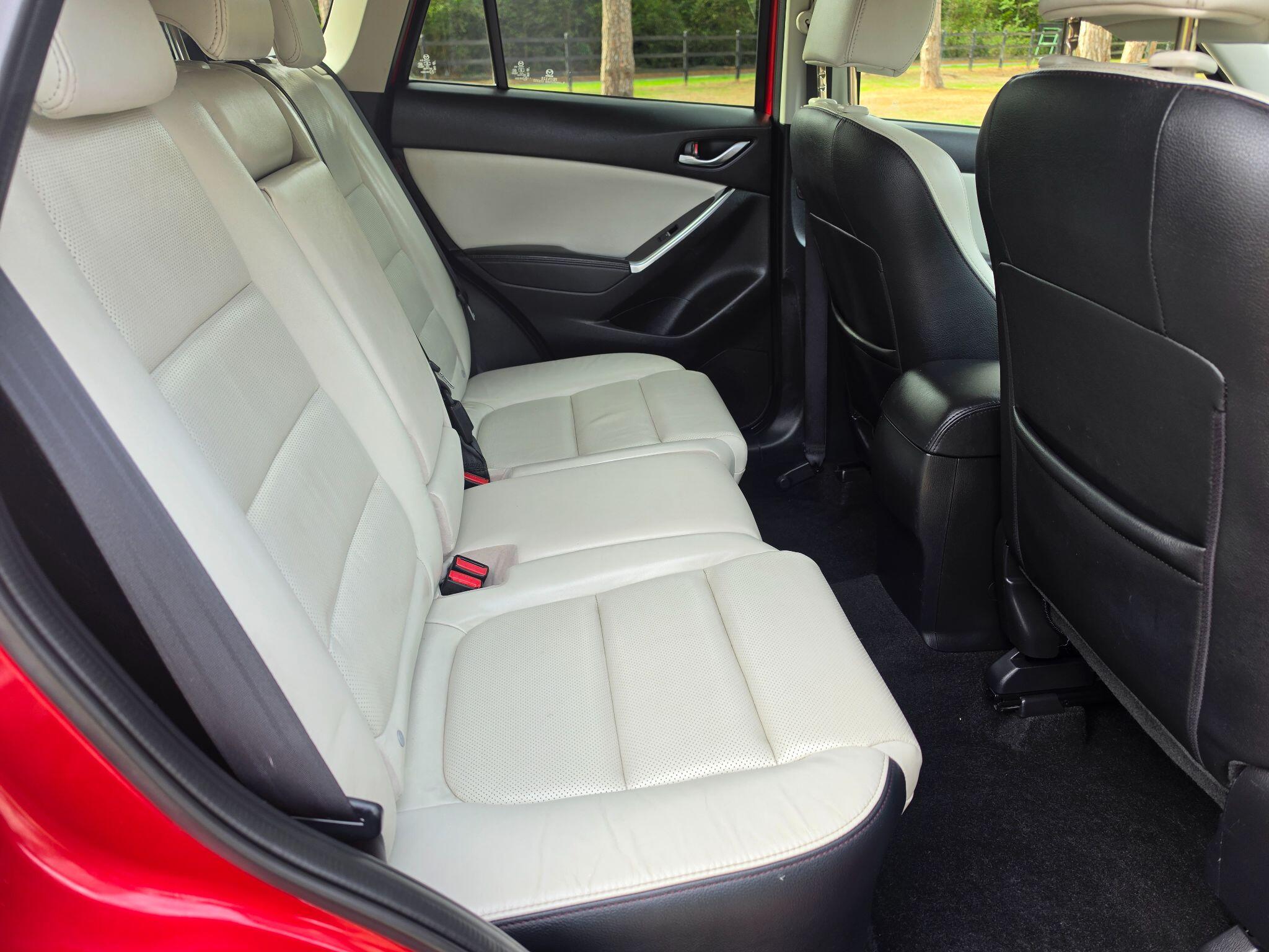 Mazda CX-5 view 16