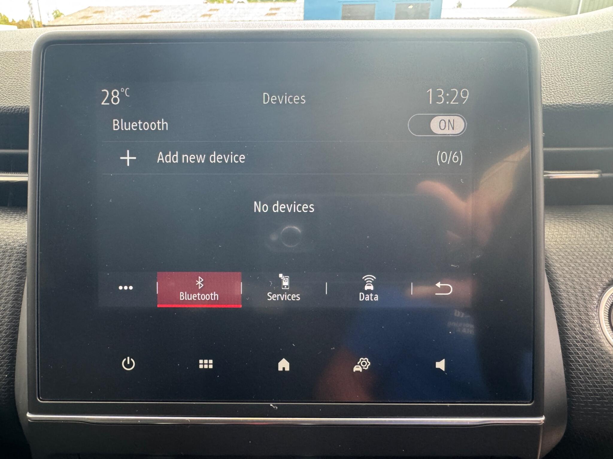 Renault Clio view 25