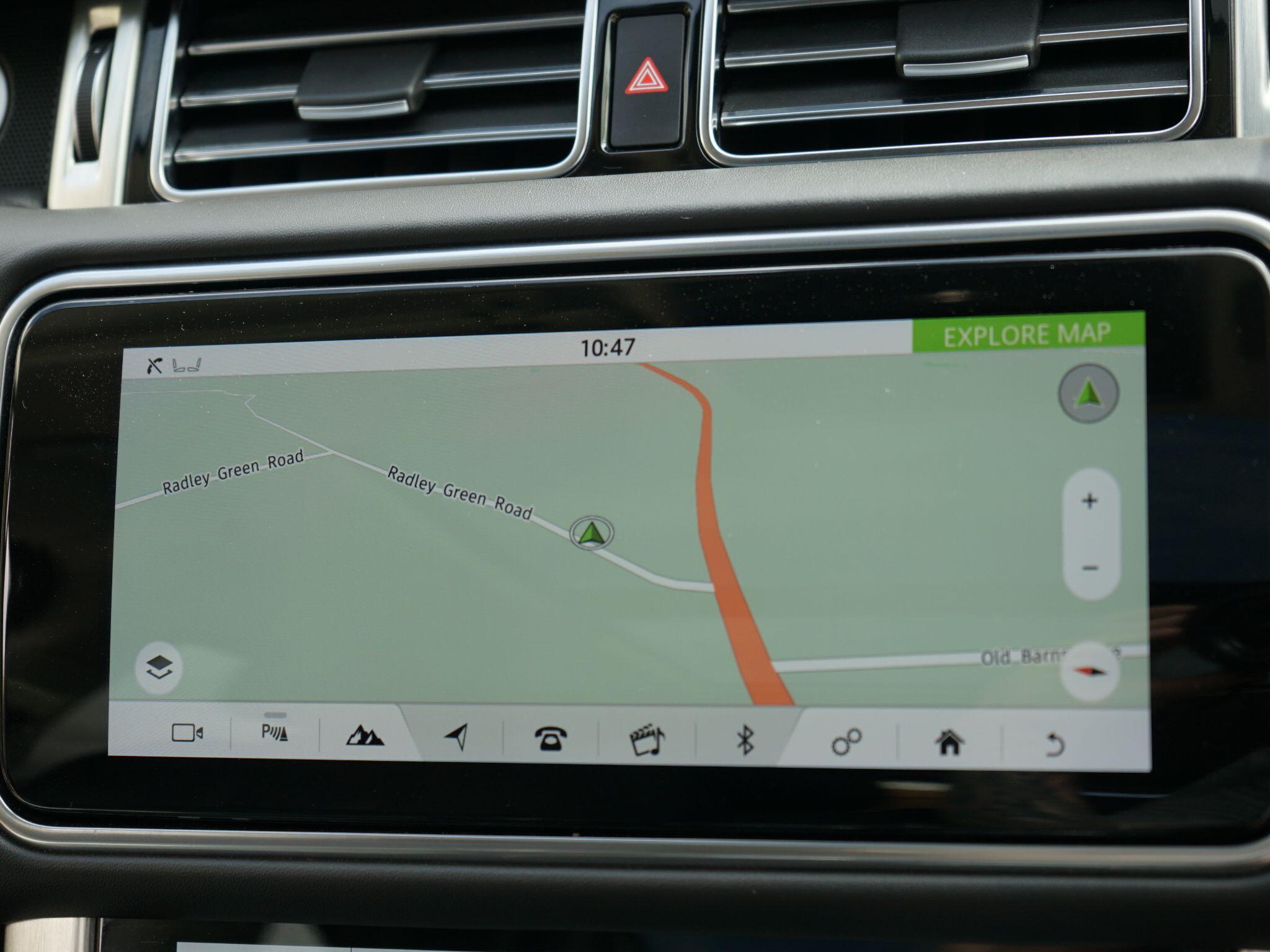 Land Rover Range Rover view 26