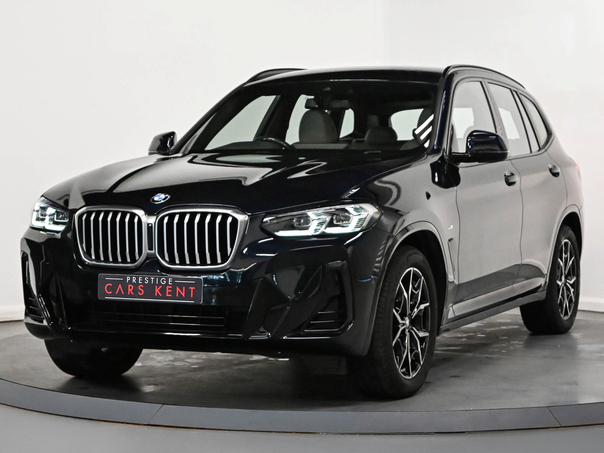 BMW X3 view 6