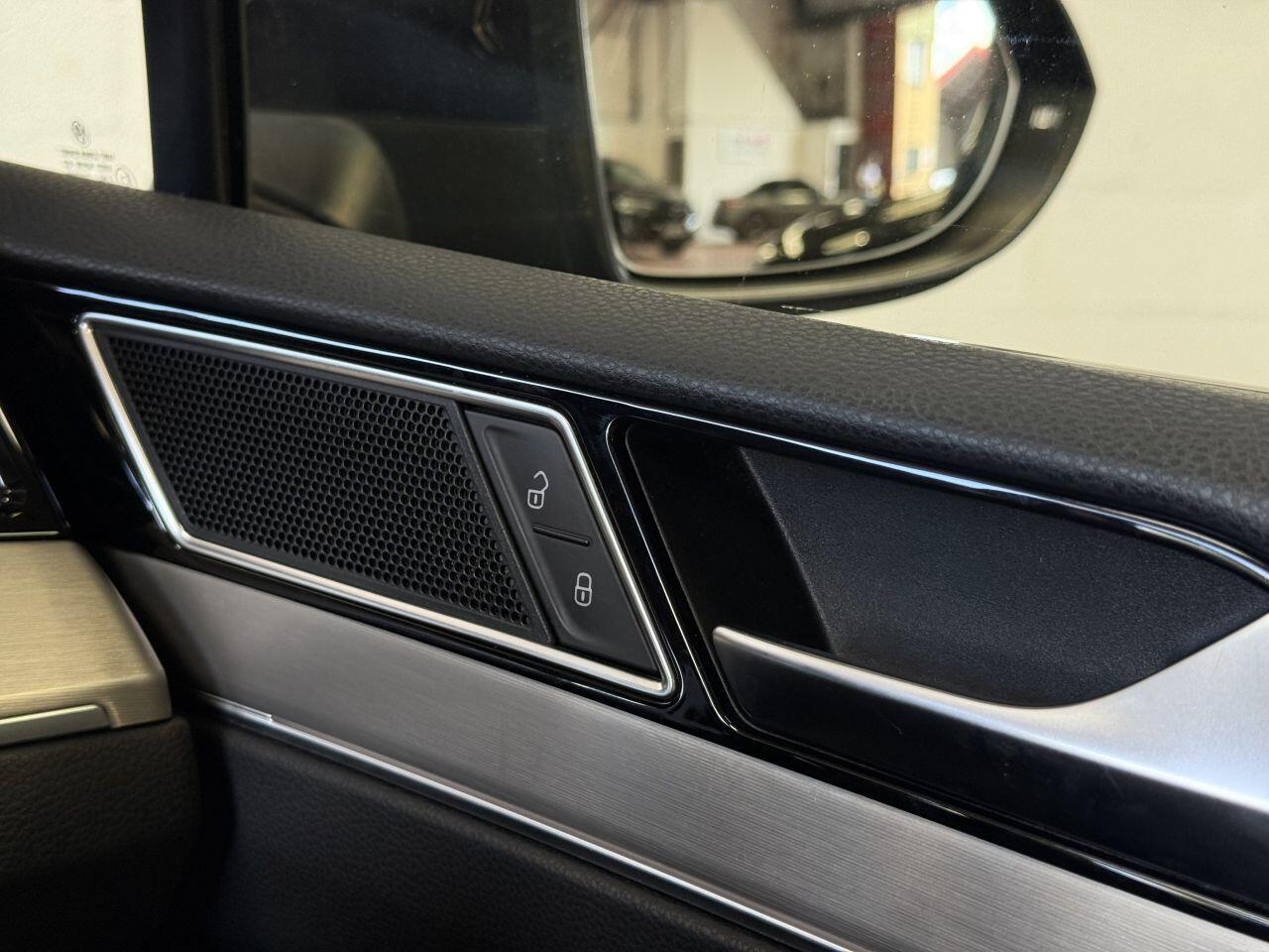 Volkswagen Passat view 45
