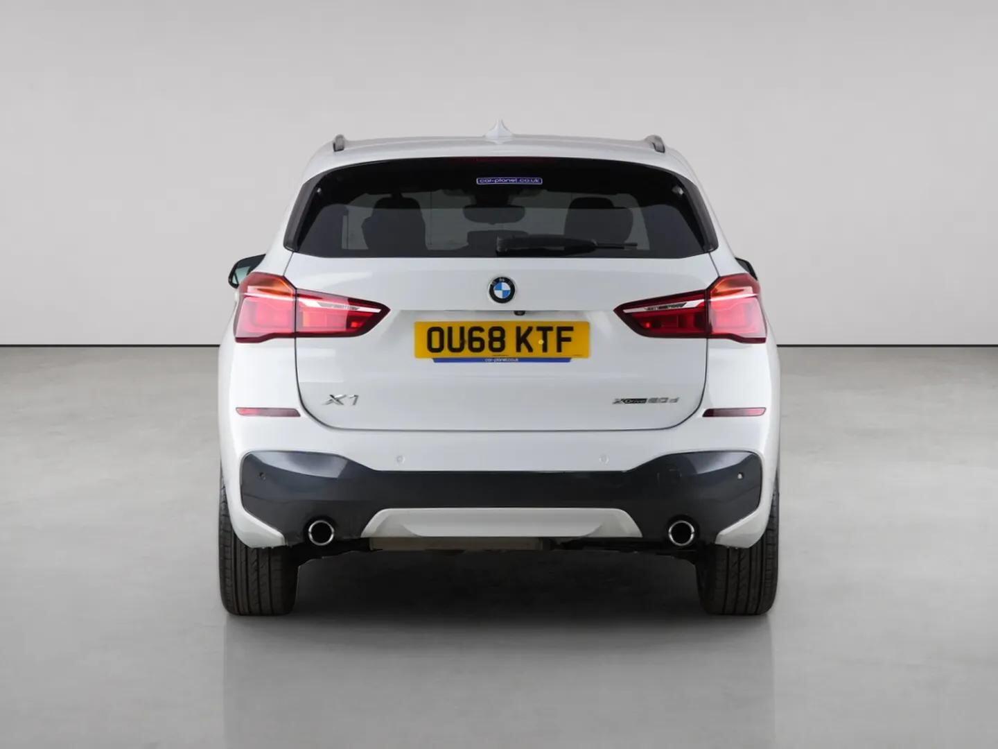 BMW X1 view 7