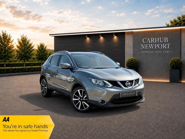 Grey 2017 Nissan Qashqai Hatchback Front-wheel drive Manual