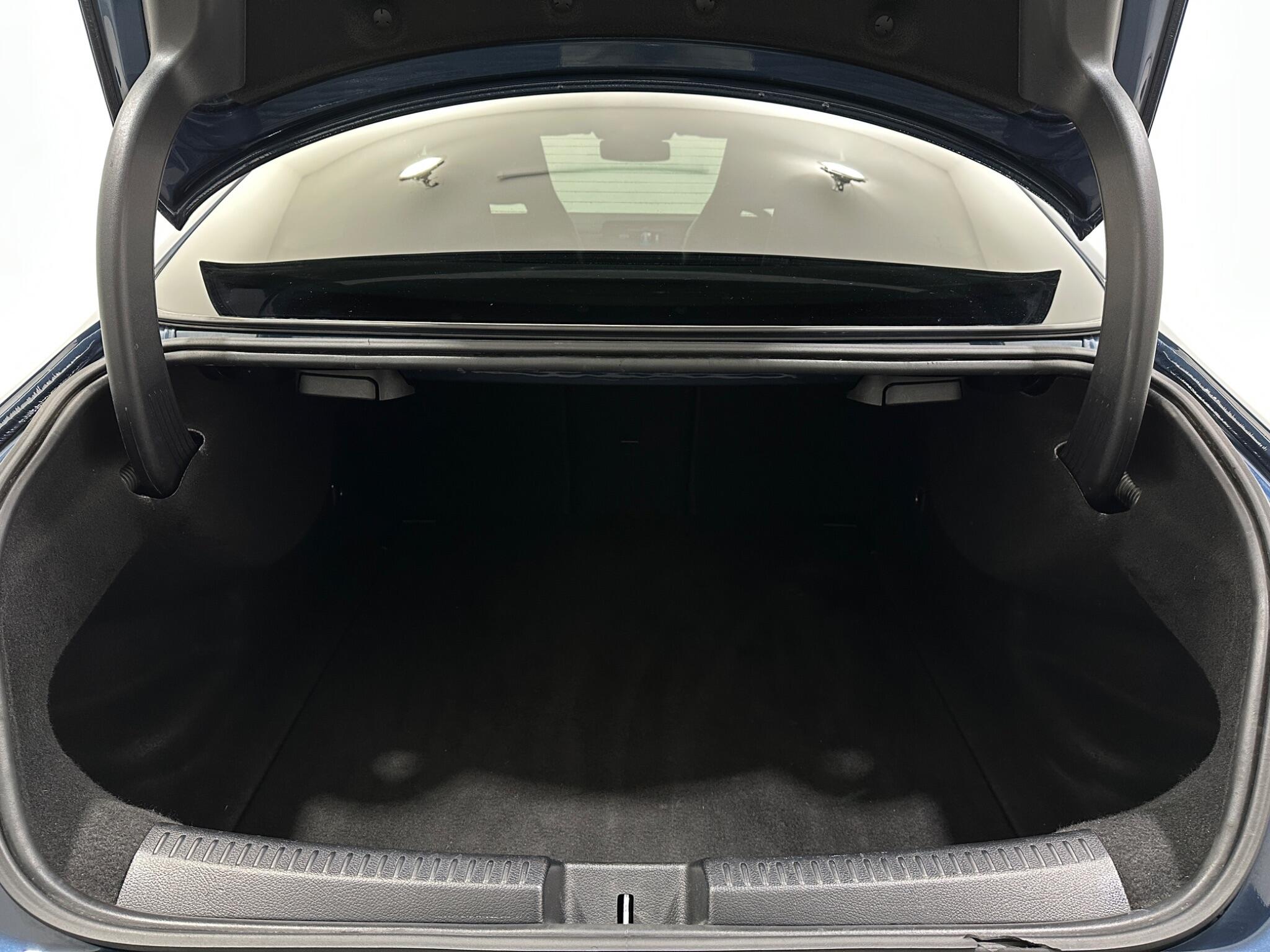 Mercedes-Benz Mercedes-Benz CLA view 49