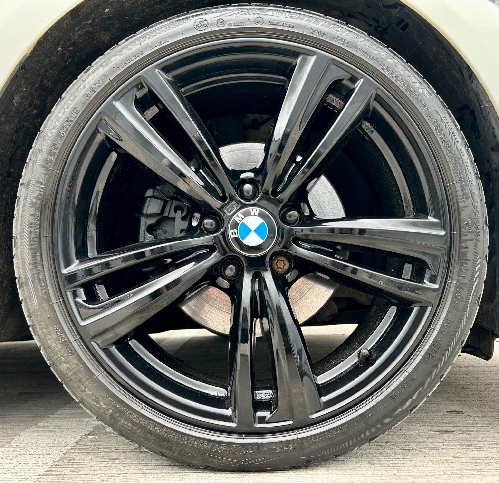 BMW 4 Series view 21