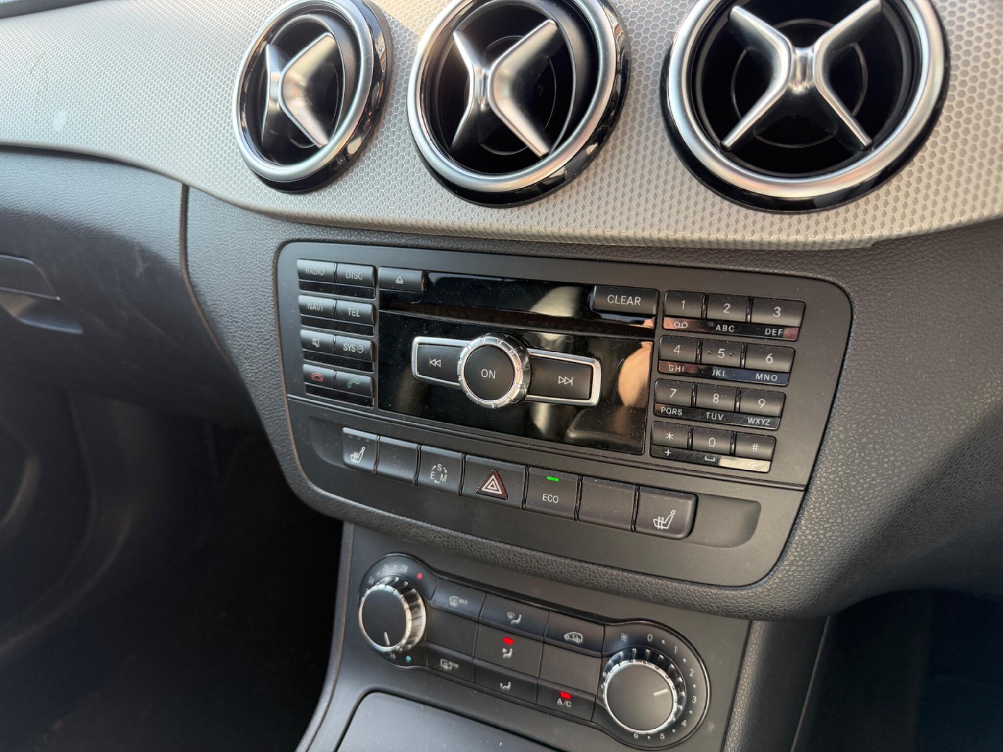 Mercedes-Benz B-Class view 22