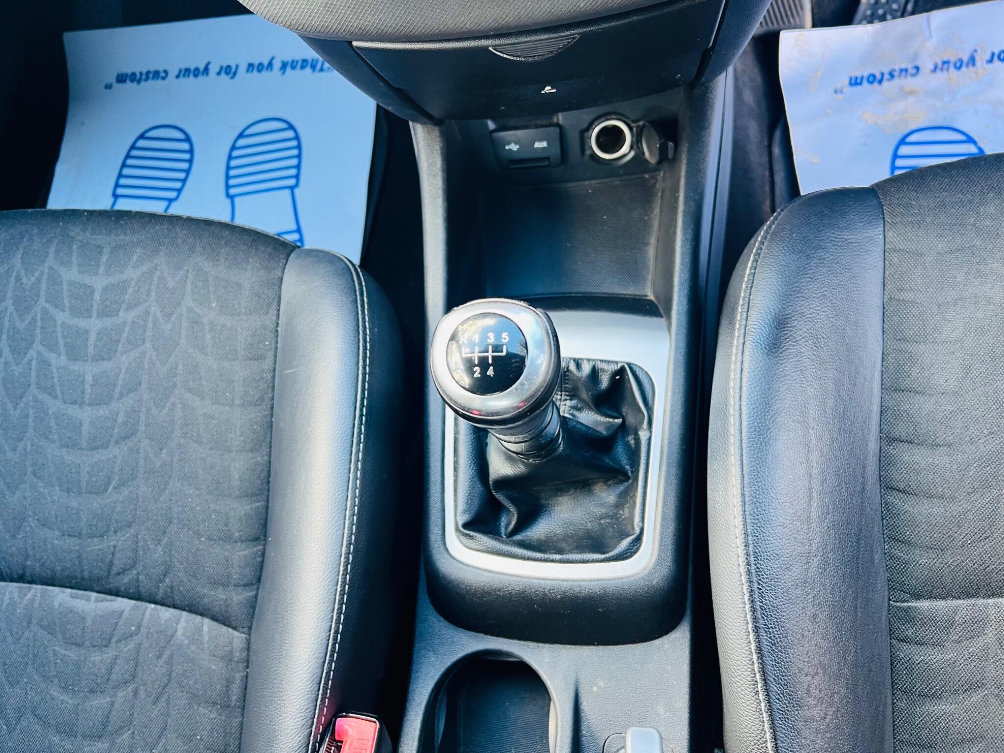 2009 Kia ProCeed image 12