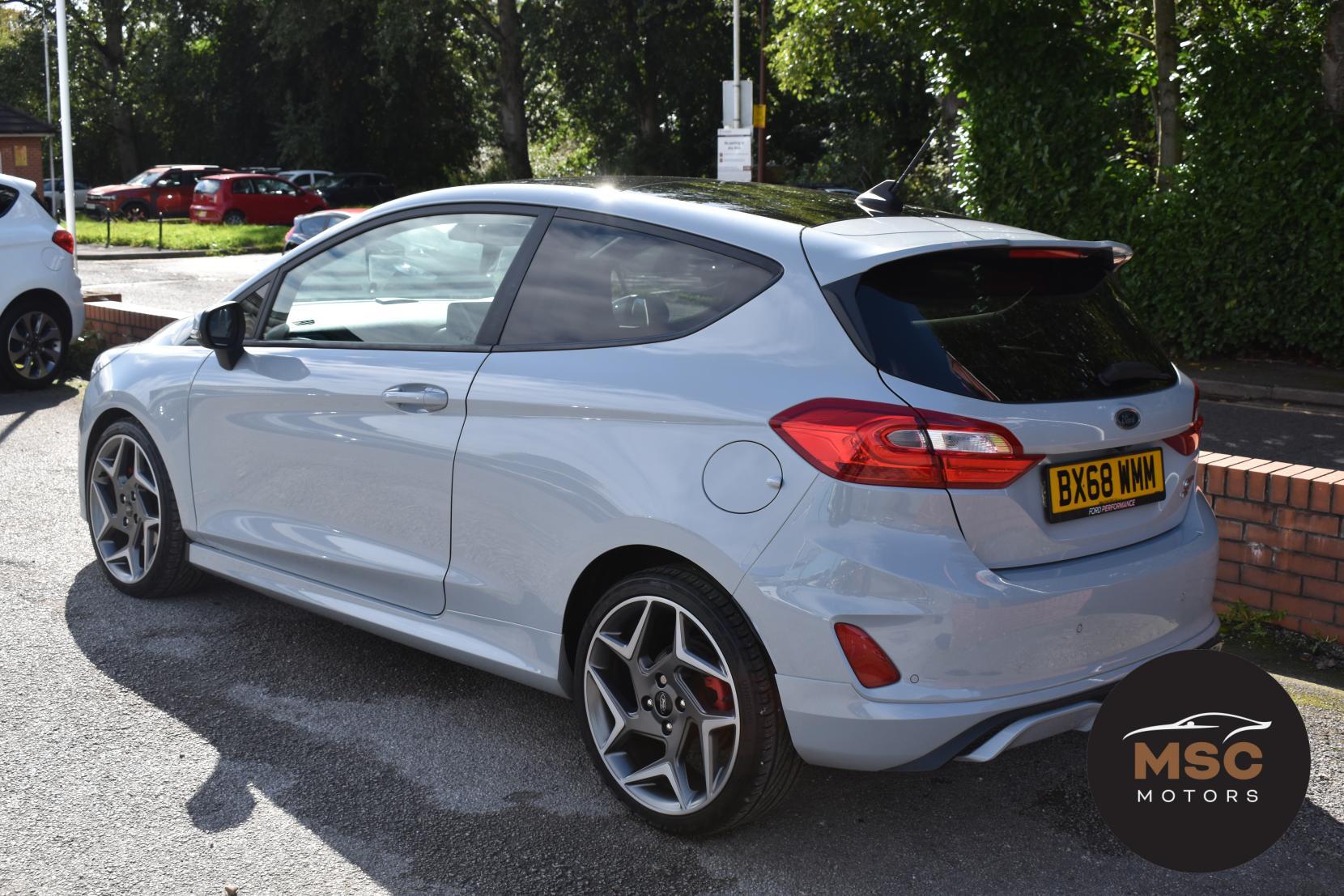 Ford Fiesta view 11