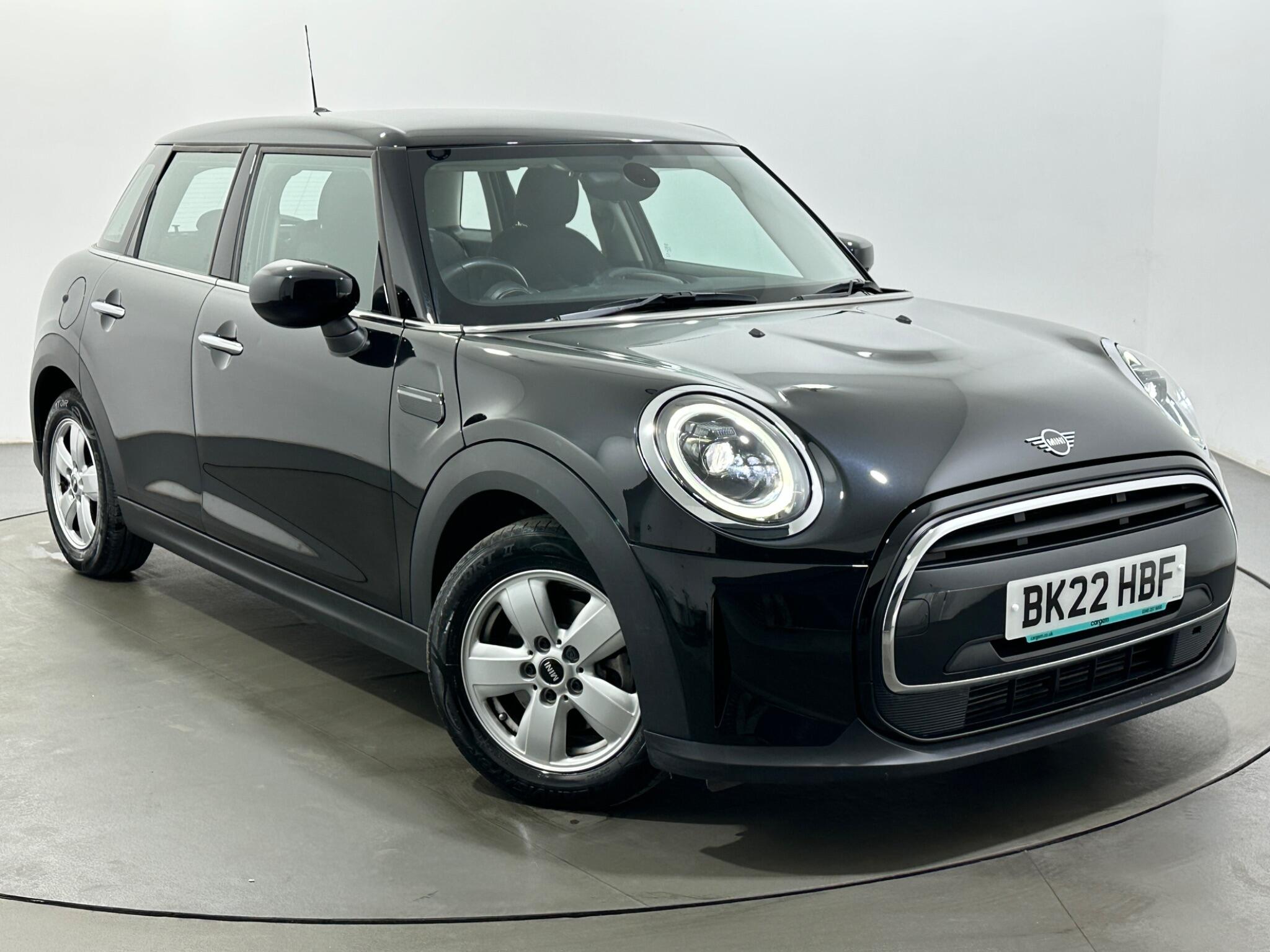 Mini Cooper view 52
