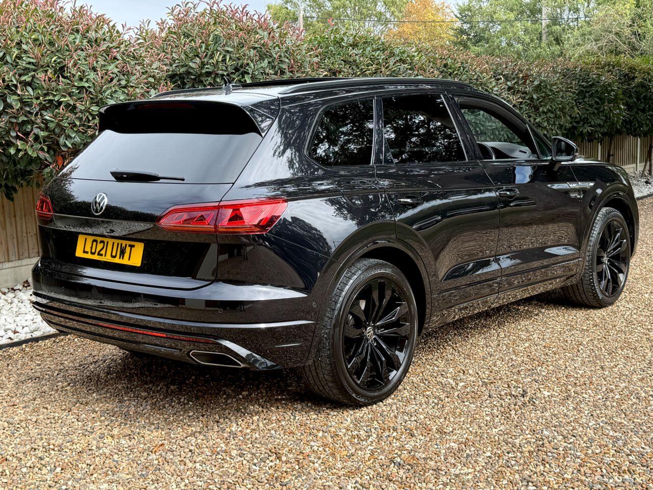Volkswagen Touareg view 31