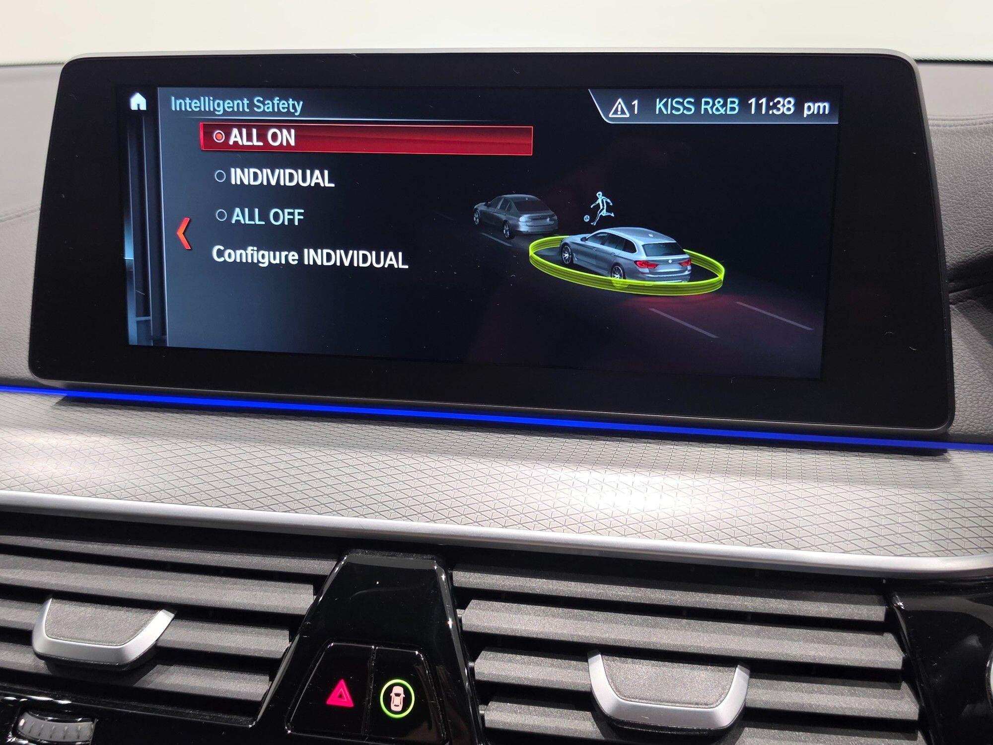 BMW 5 Series view 34