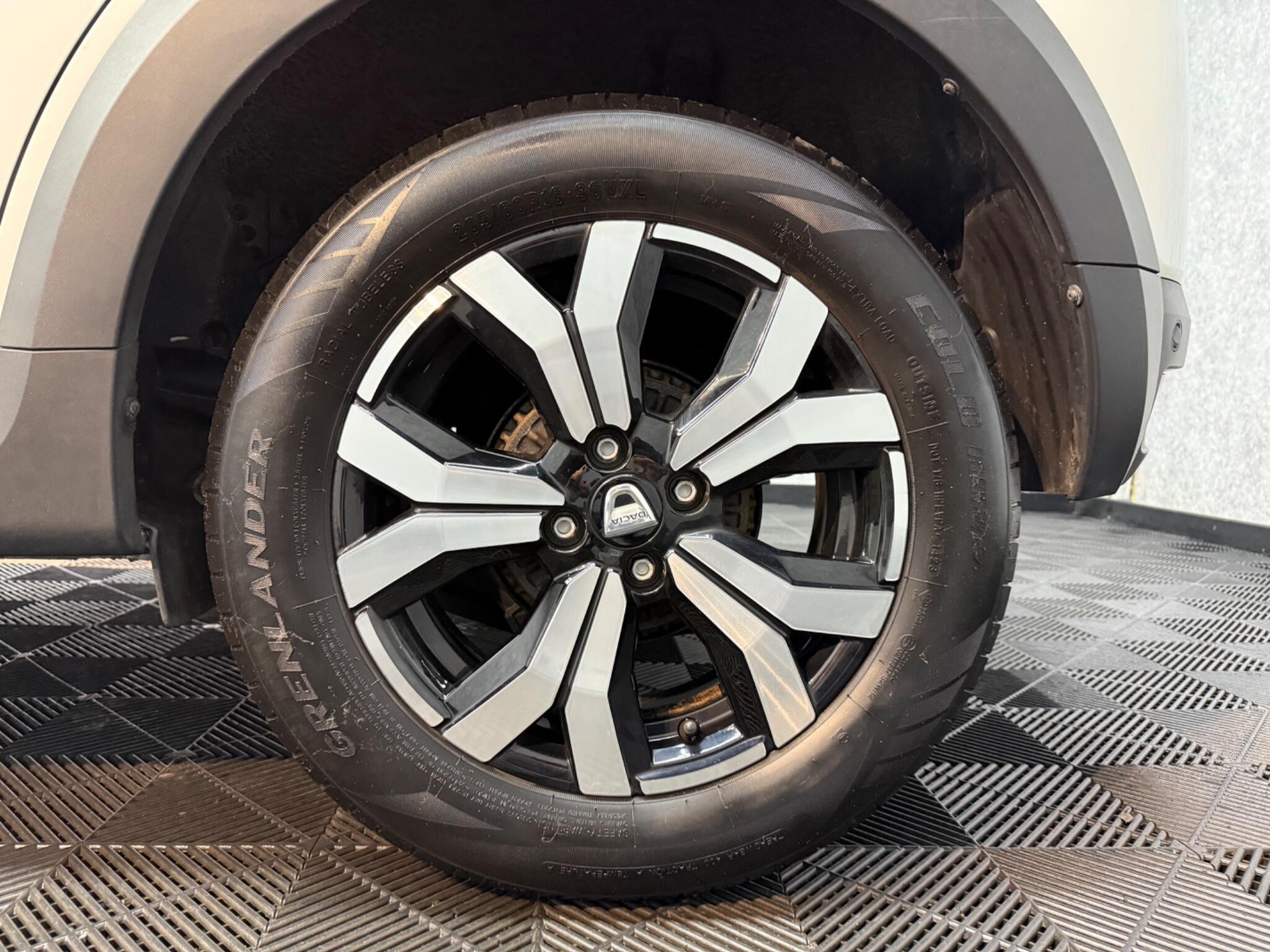 Dacia Sandero Stepway view 22