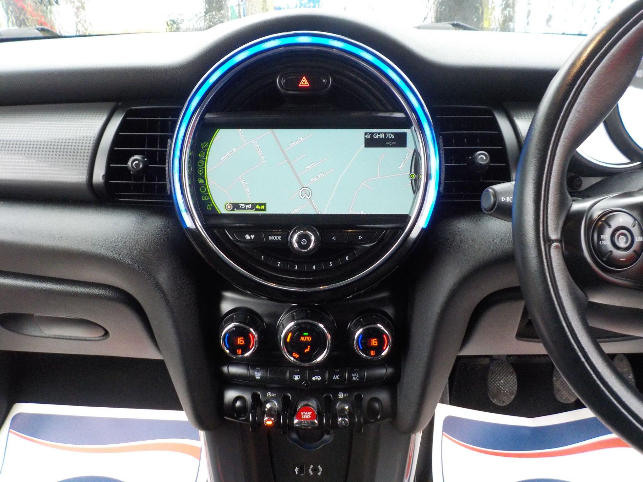 MINI Hatch 1.5 Cooper D Euro 6 (s/s) 3dr