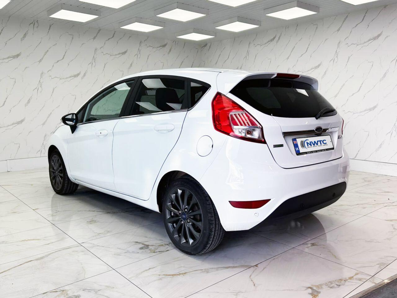 Ford Fiesta view 8