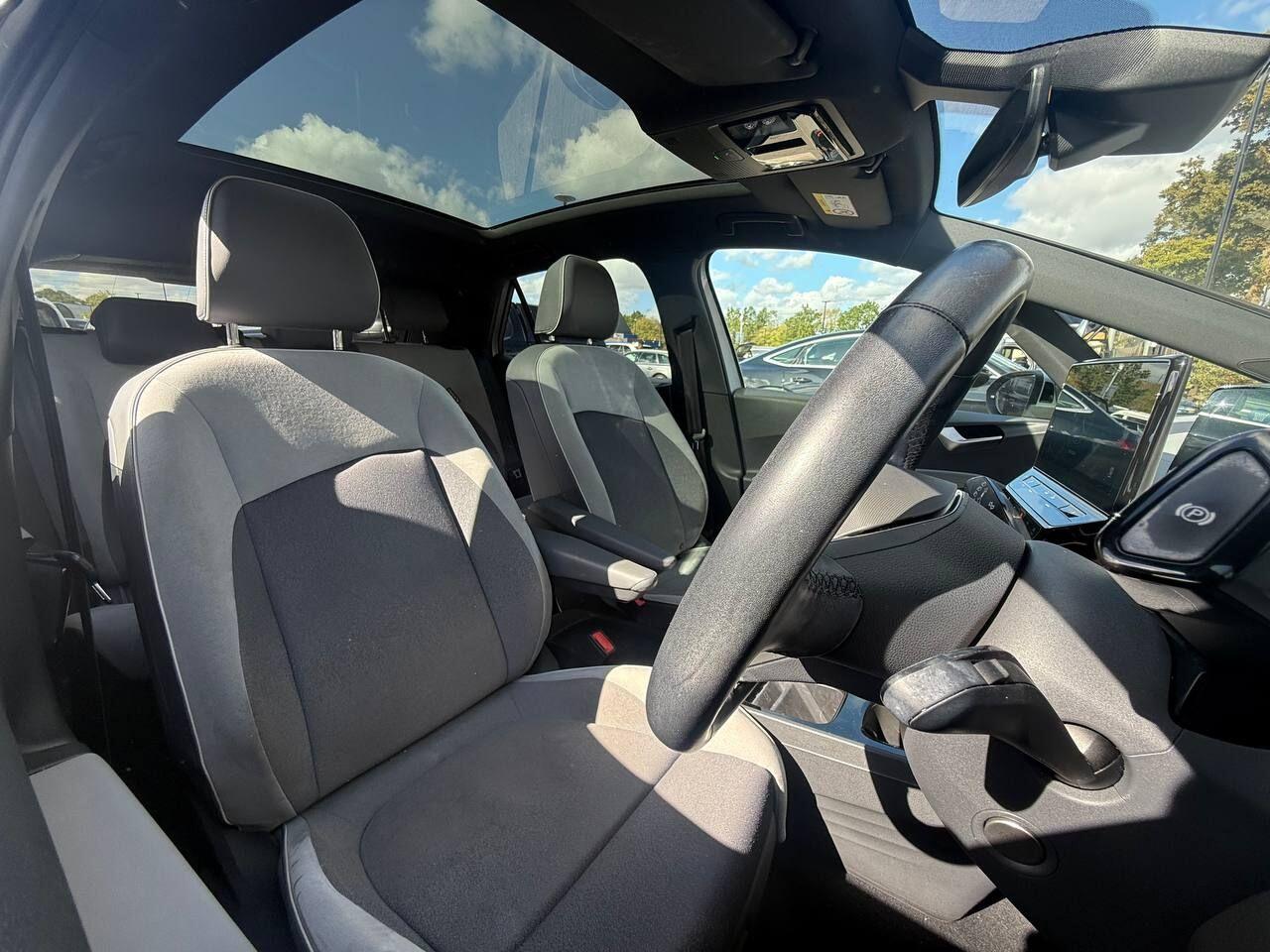 Volkswagen Id.3 view 12