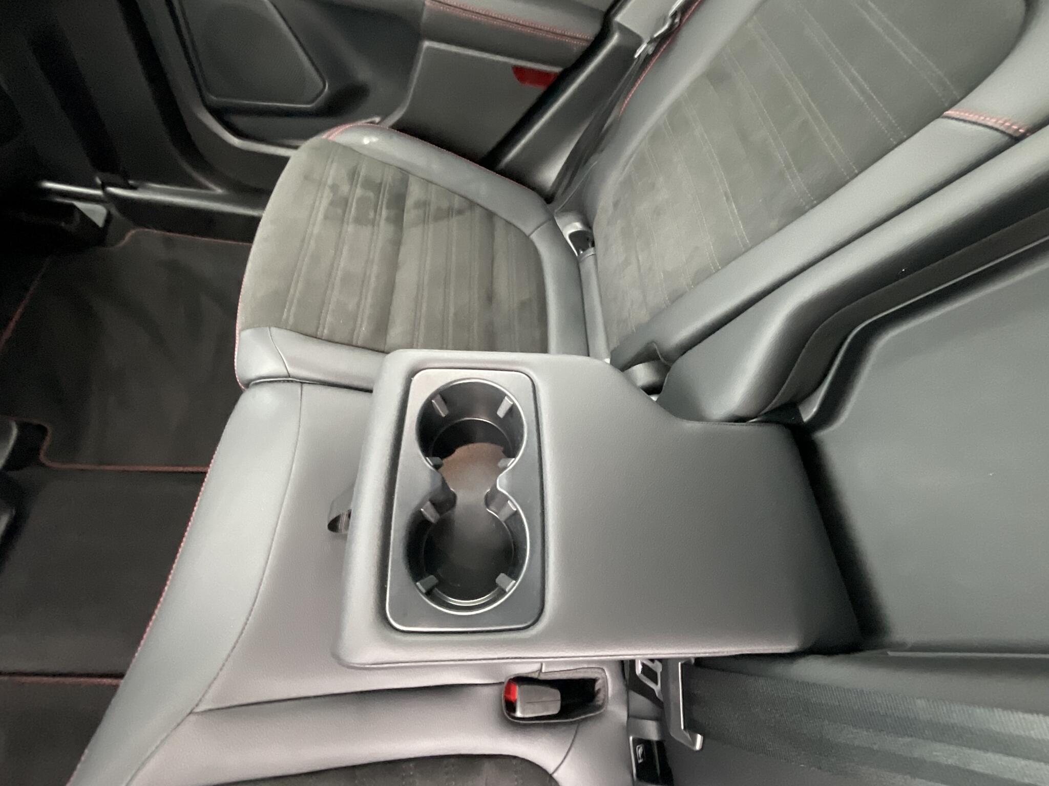 Ford Kuga view 16