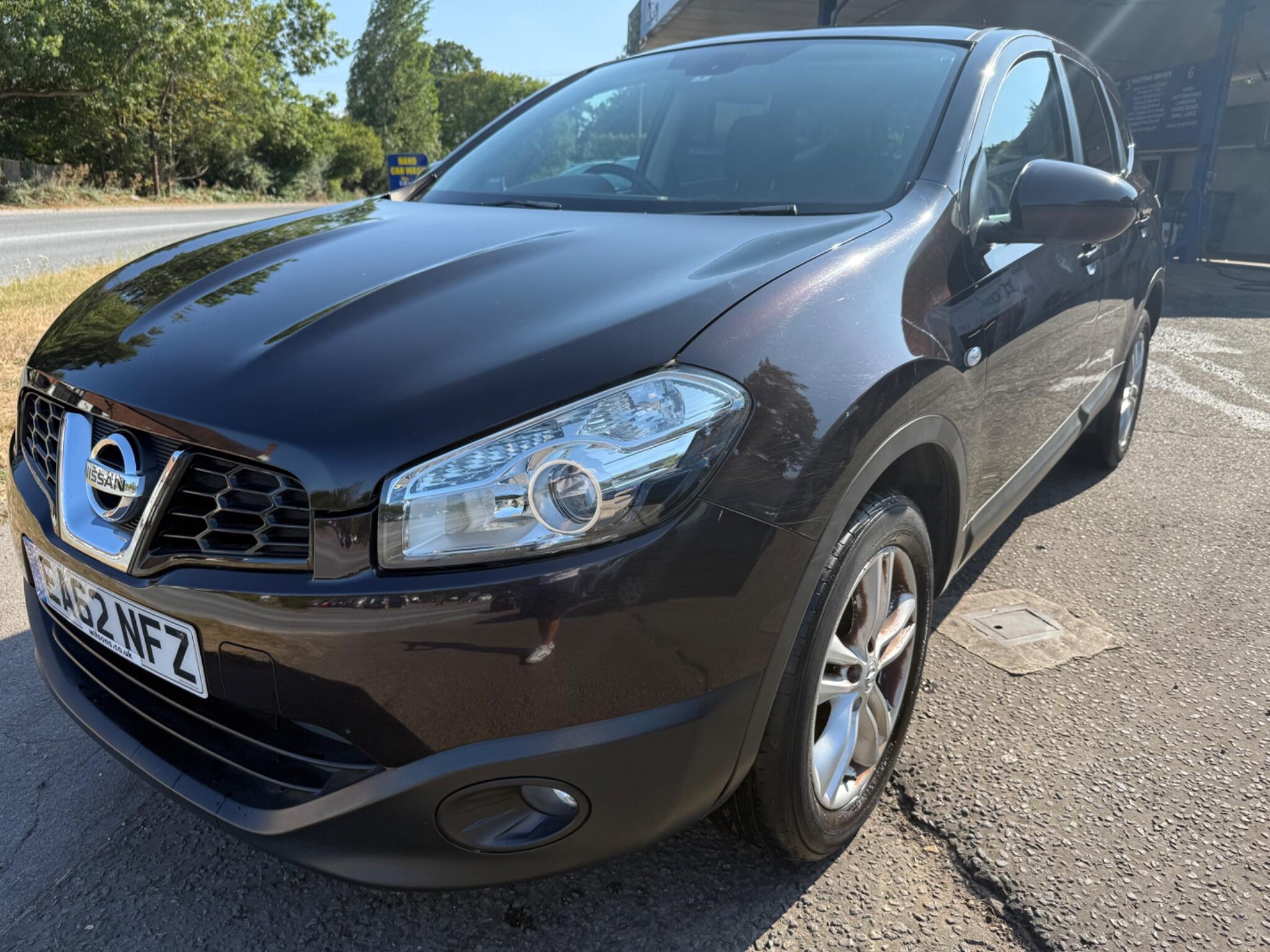 Nissan Qashqai+2 view 3