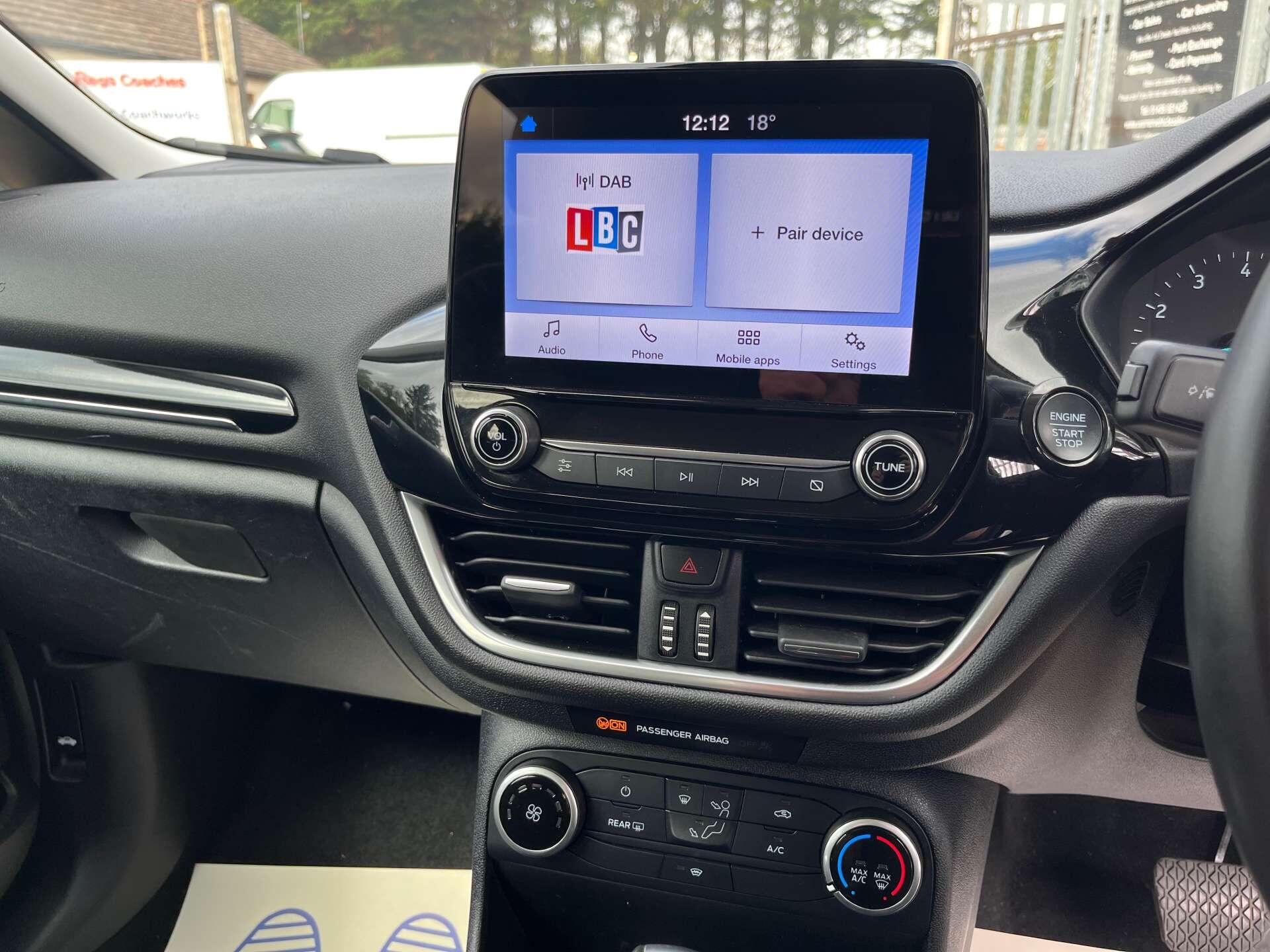 Ford Fiesta view 34