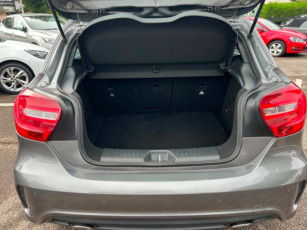 Mercedes-Benz A-Class view 14