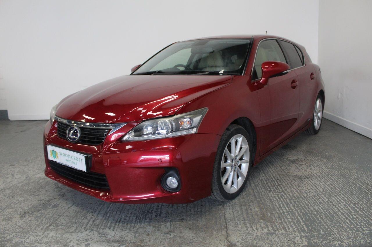 Lexus CT view 2