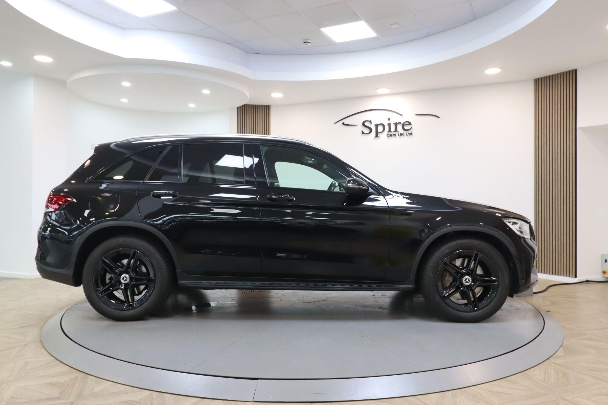 Mercedes-Benz GLC view 5