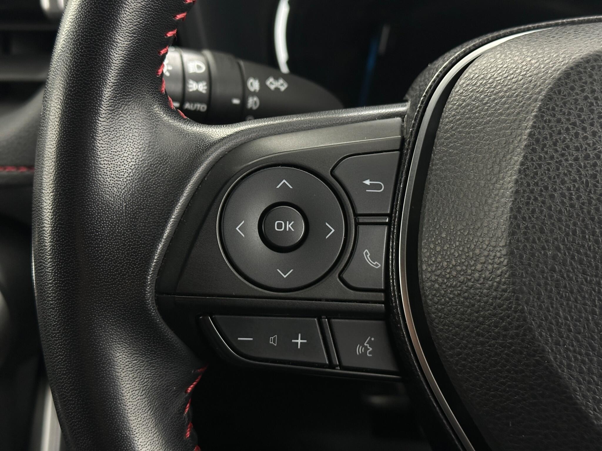 Toyota Rav4 view 15